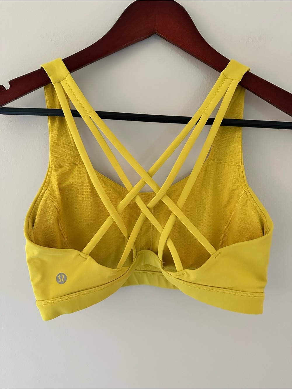 Lululemon x Peloton Yellow Free to Be Serene Sports Bra Light Support Sz 8 - Picture 2 of 7
